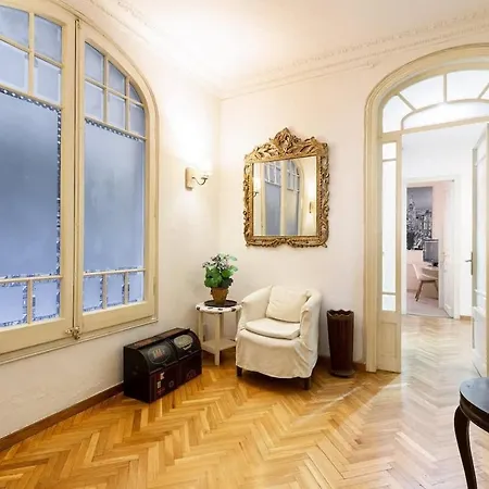 Huge Historic 5bd With Private Terrace! Apartment *