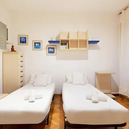 Apartment Huge Historic 5bd With Private Terrace! *