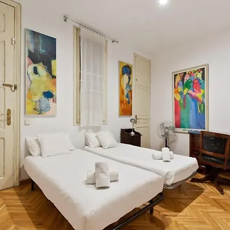 Huge Historic 5bd With Private Terrace! Apartment *