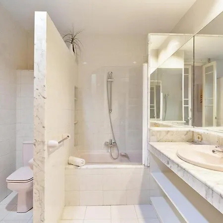 아파트 Huge Historic 5bd With Private Terrace!